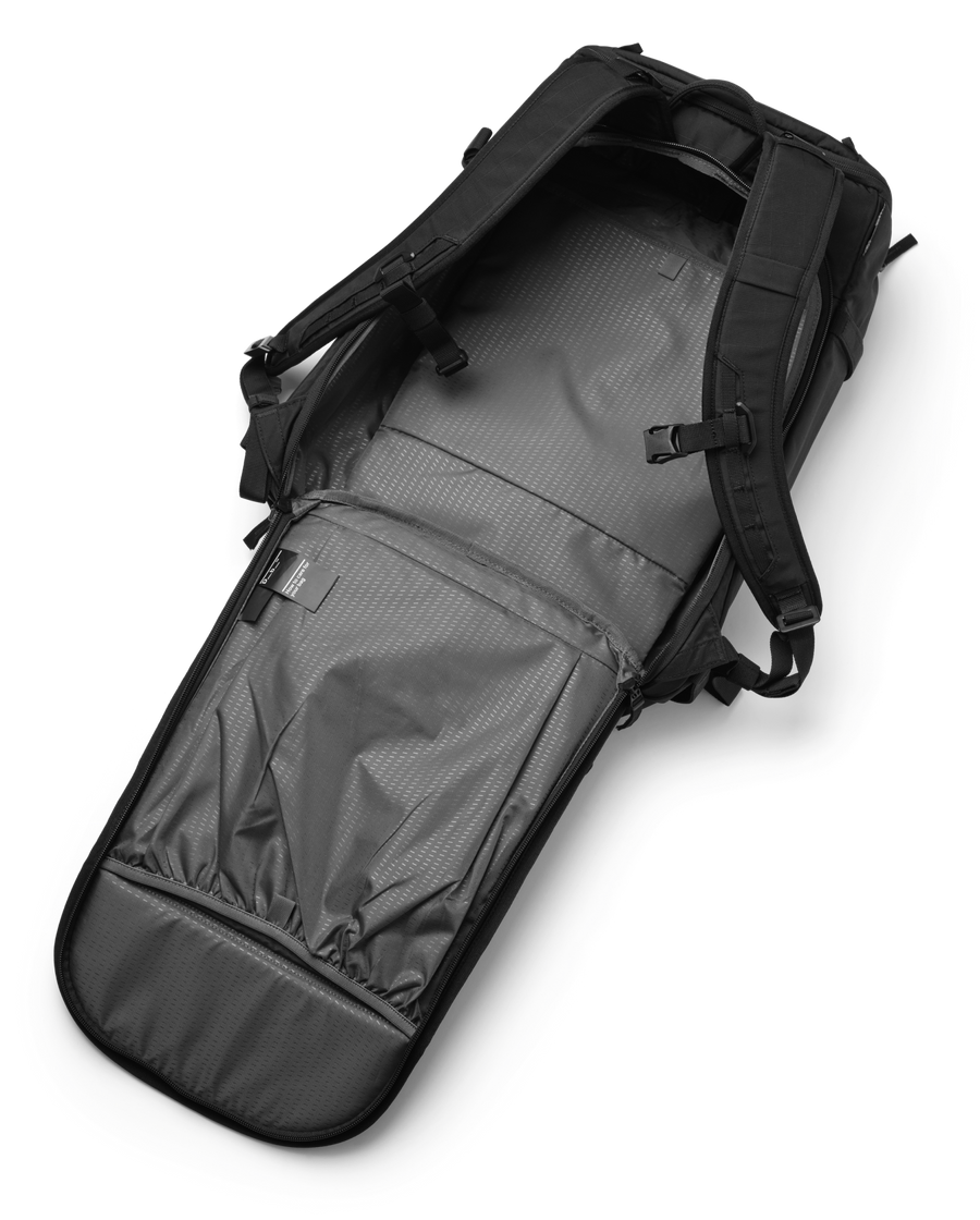 Backcountry Backpack 25L Black Out