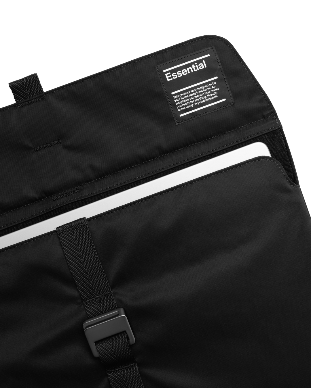 Essential Laptop sleeve 13 Black Out-2.png