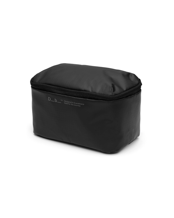 Essential Washbag S Black Out