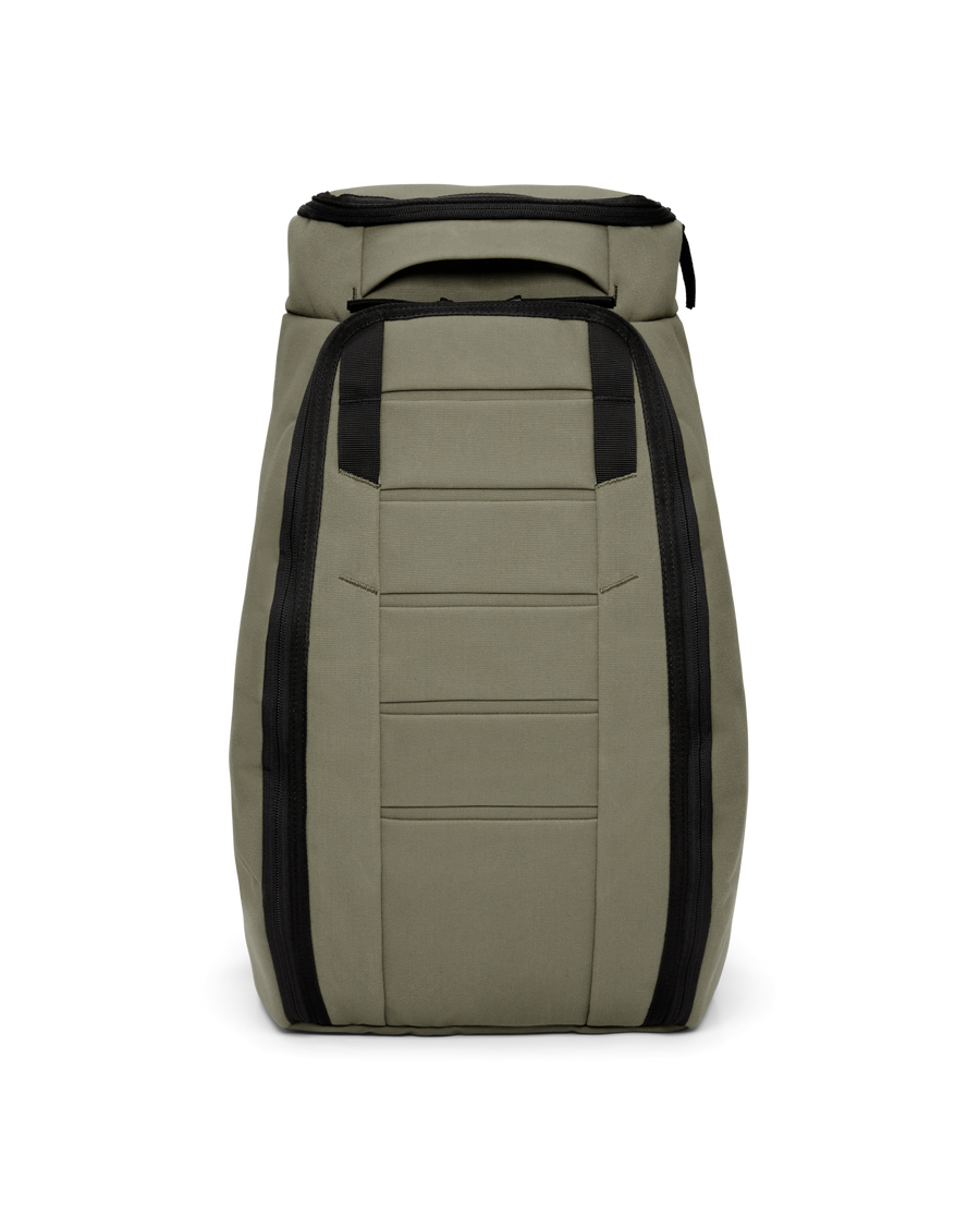 Hugger Backpack 25L Mash Green_3.png