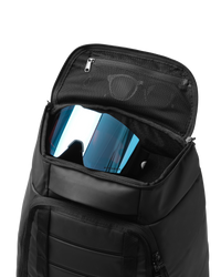 Hugger Bootbag 45L Black Out-5.png