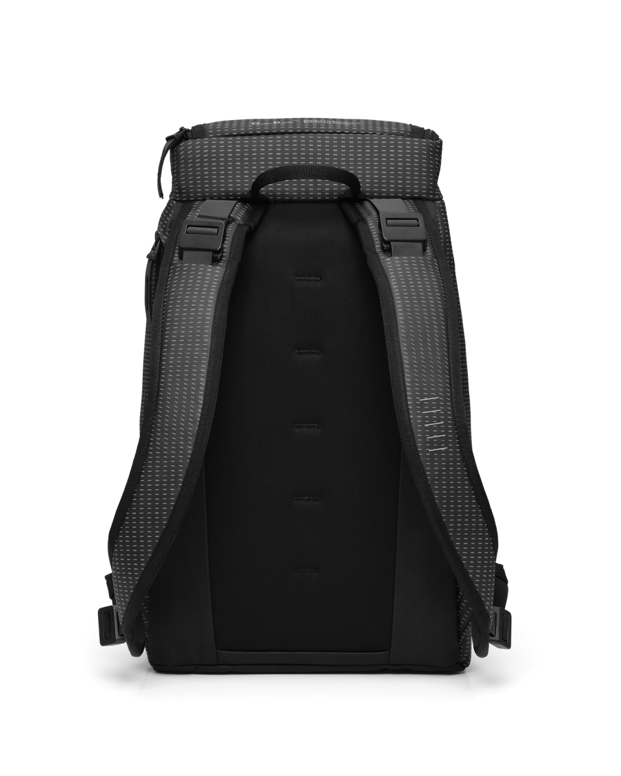 Hugger Backpack 20L Reflective Black