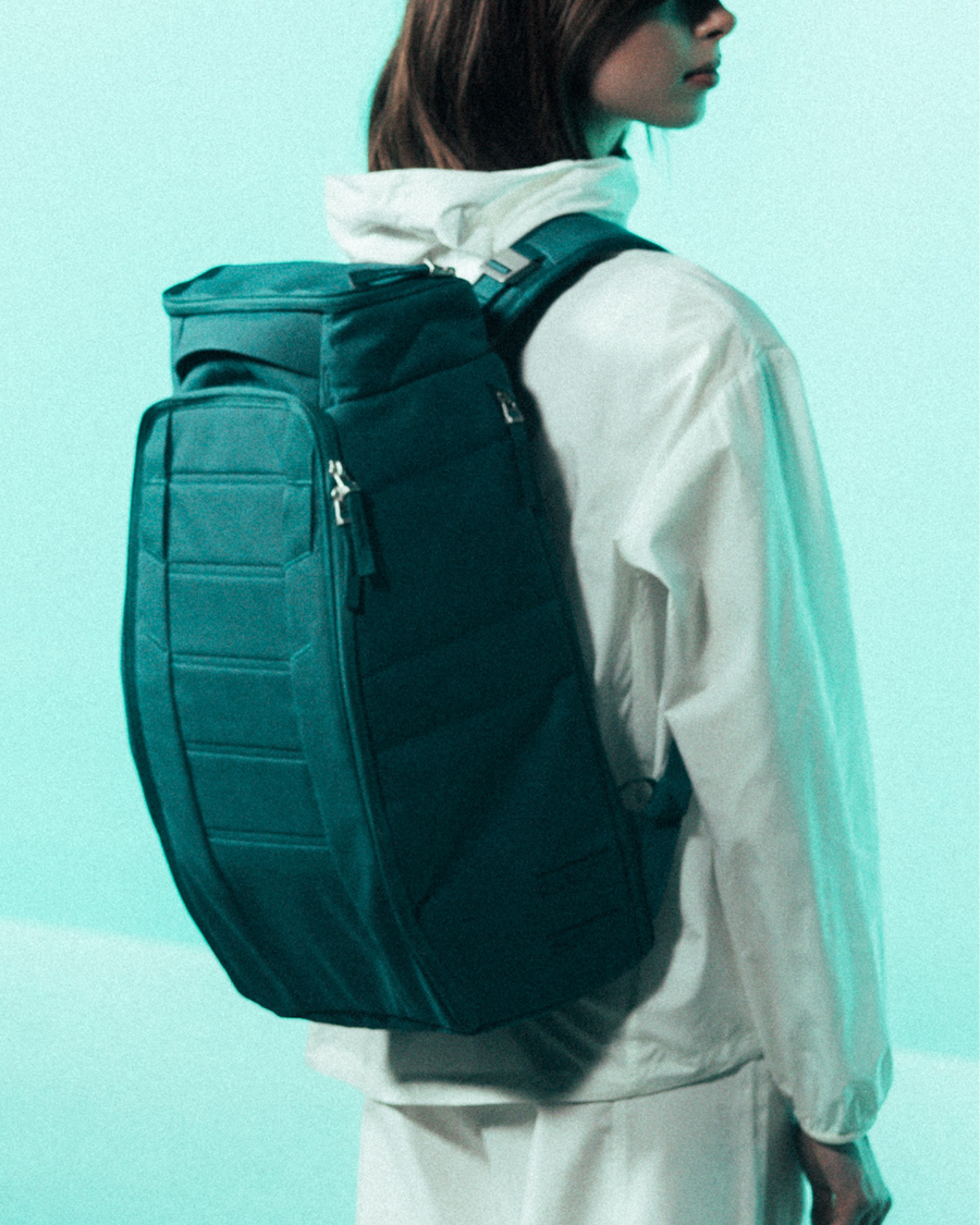 Hugger Backpack 25L Midnight Teal