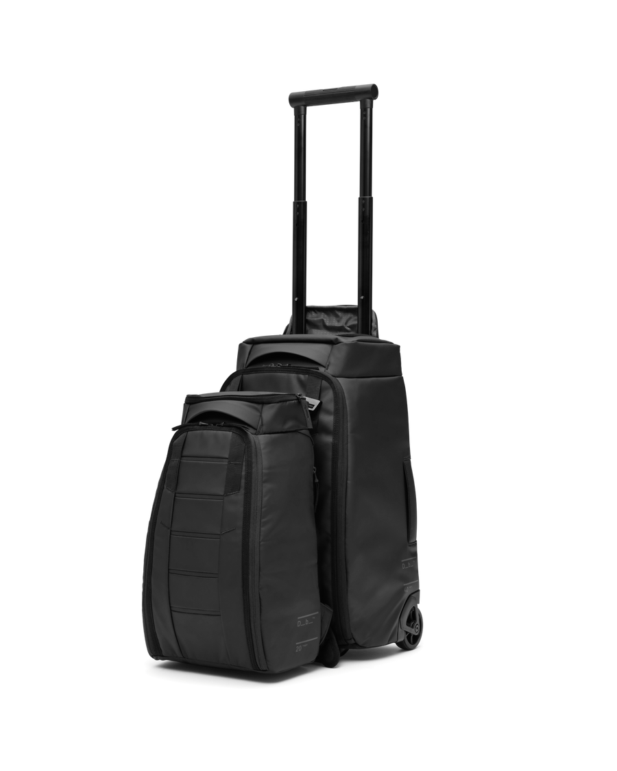 Hugger Roller Bag Carry-on 40L Black Out