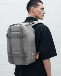 Ramverk Backpack 21L Sand Grey-6.png