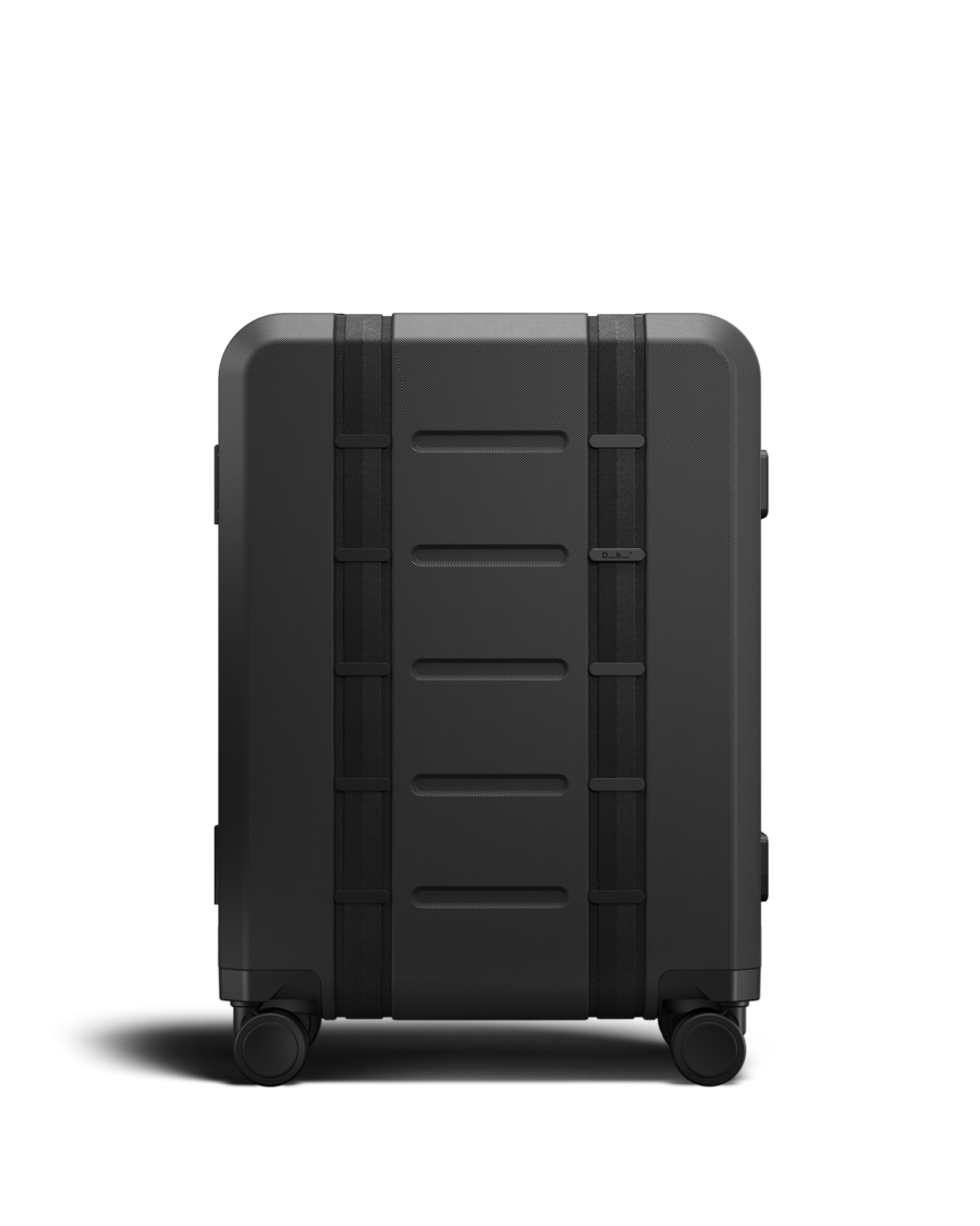 Ramverk Pro Carry-on Black Out