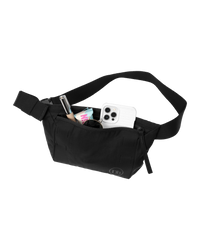 FreyaFannyPackL-1_7541b441-ddda-427e-9309-e1da9eb59d8b.png