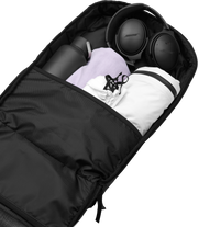 The_Freya_16L_Backpack_maincompartment_lowres_bc531b91-d4dd-4d4a-88c2-c3a7d6aac0e8.png